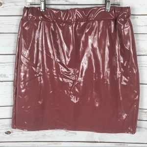 PRETTY LITTLE THING ROSE VINYL ZIP SKIRT SIZE 16